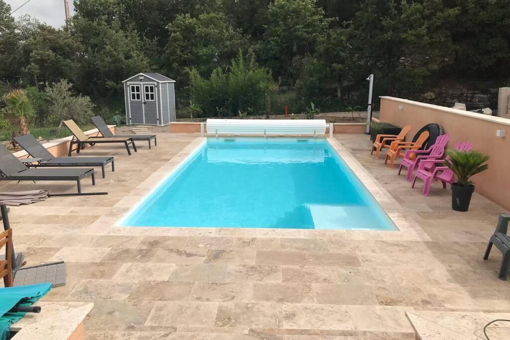 Logement Attenant A Une Villa T2 Avec Terrasse . Besse-sur-Issole ภายนอก รูปภาพ